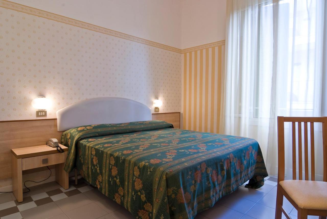 Hotel Loris - Valentini Family Village Bellaria-Igea Marina Exterior foto