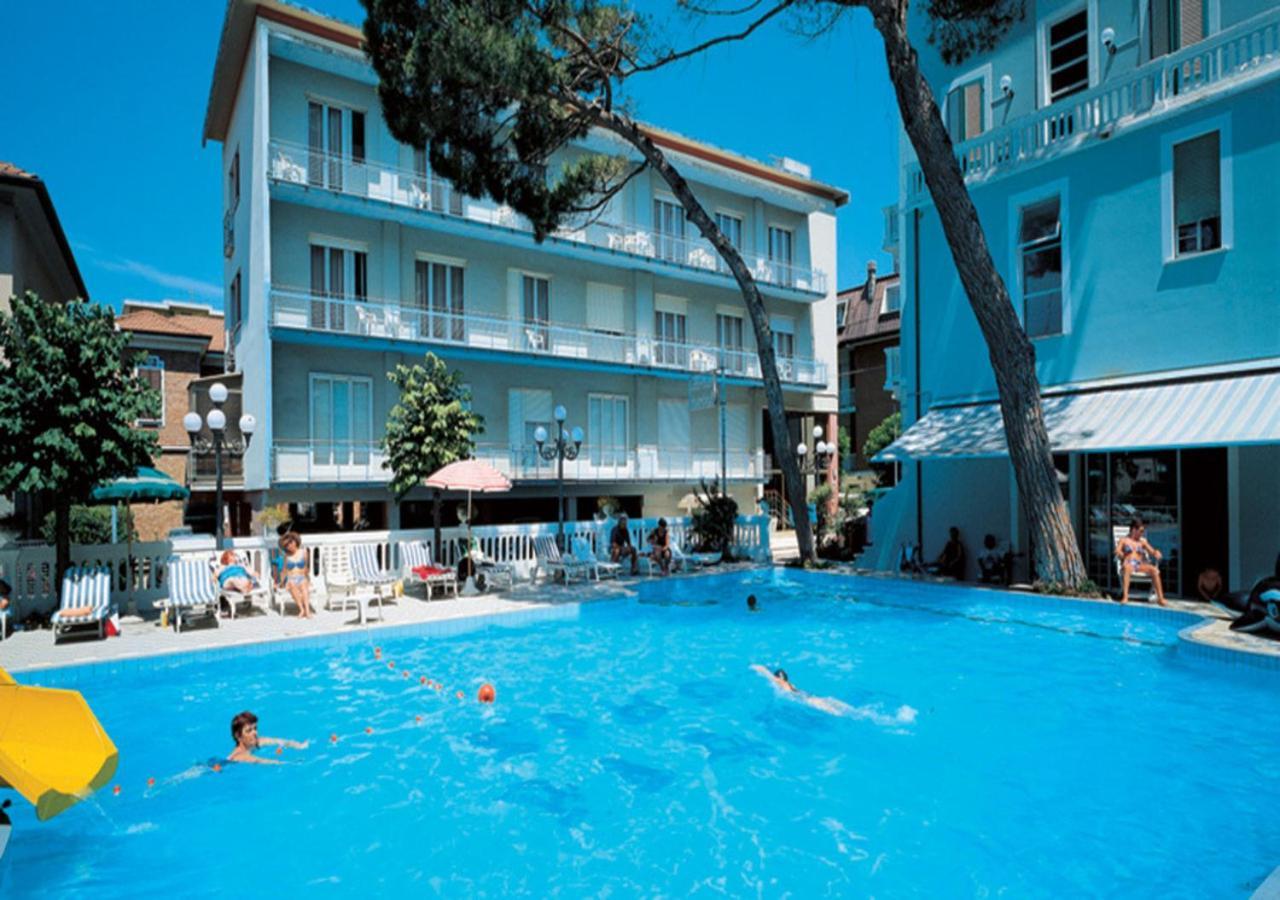 Hotel Loris - Valentini Family Village Bellaria-Igea Marina Exterior foto